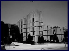 Hyde Park, University 66  - Regenstein Library